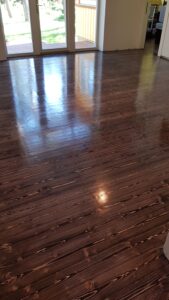 Laudpõranda lihvimine, toonimine osmo konjaki ja siidjasmati õlivahaga